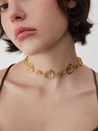 SPIRAL CHAIN NECKLACE