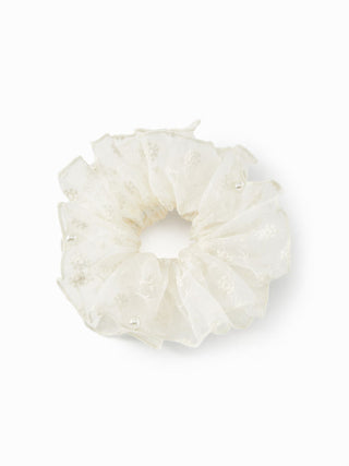 FLORAL LACE SCRUNCHIE