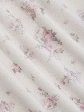 Textured Floral Boat Neck Ruffle Sleeve Lace Trim Slim Tee