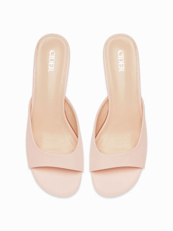 SQUARE TOE CHUNKY HEELED SANDALS