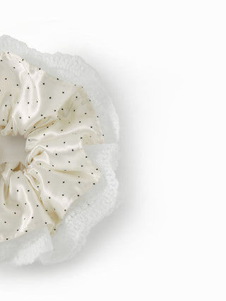 POLKA DOT SCRUNCHIE