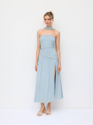Textured Halter Neckline Ruched Split A-line Maxi Dress With Scarf