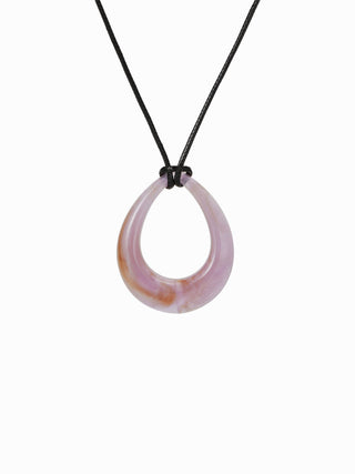 OVAL PENDANT NECKLACE