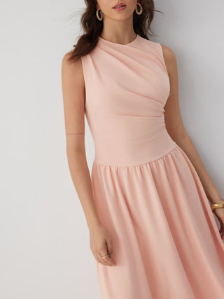 Round Neckline Ruched Maxi Dress