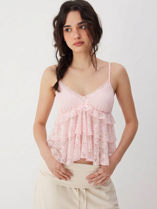 Lace Sweetheart Ruffle Cami Top