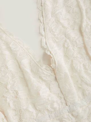 Chiffon Lace Halter Neckline Lace Panel Blouse