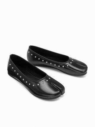 STUDDED SPLIT TOE MARY JANE FLATS