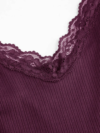 Textured V-neck Lace Trim Cami Top