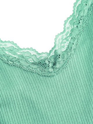 Textured V-neck Lace Trim Cami Top