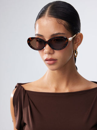 CAT-EYE FASHION GLASSES