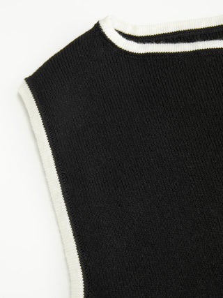 Knit Boat Neck Colorblock Ruffled Hem Metal Button Vest