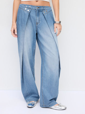 Denim Low Rise Washed Ruched Metal Detail Barrel-leg Jeans