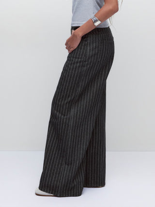 Low-Rise Baggy