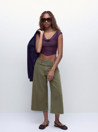 Washed Denim Low Rise Metal Detail Wide Leg Capri Jeans