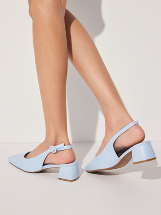 SQUARE TOE DISTRESSED CHUNKY HEELS
