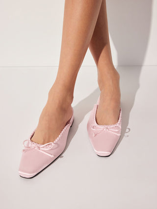 BOWKNOT SQUARE TOE FLATS