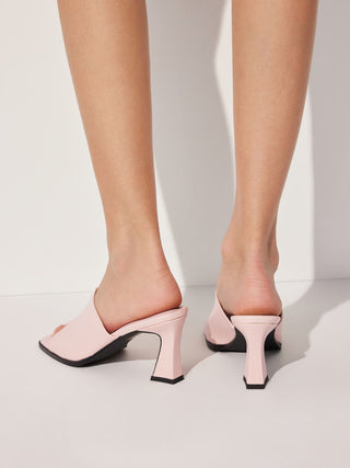 SQUARE TOE CHUNKY HEELED SANDALS