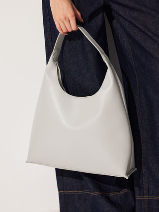 LARGE CAPACITY TOTE BAG
