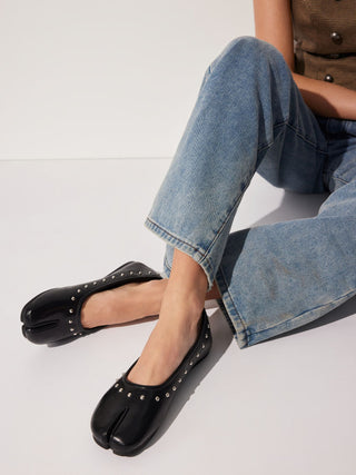 STUDDED SPLIT TOE MARY JANE FLATS