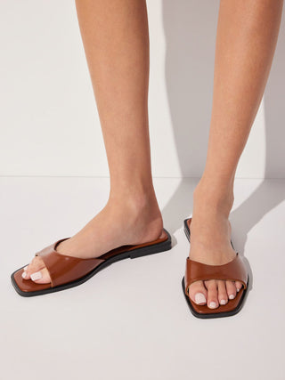 SQUARE TOE SLIPPERS