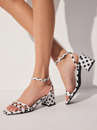 POLKA DOT CHUNKY HEELED SANDALS