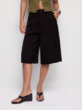 Mid Rise Pleated Wide Leg Bermuda Shorts