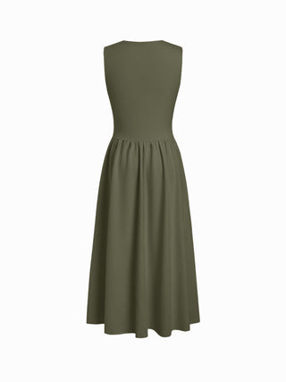 Round Neckline Ruched Maxi Dress