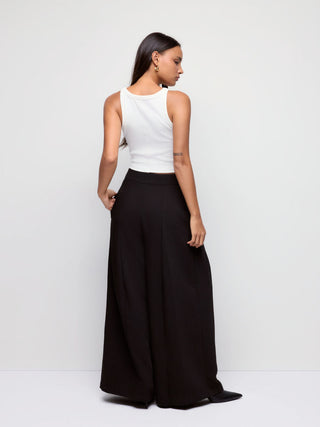 Mid Rise Pleated Straight Leg Trousers