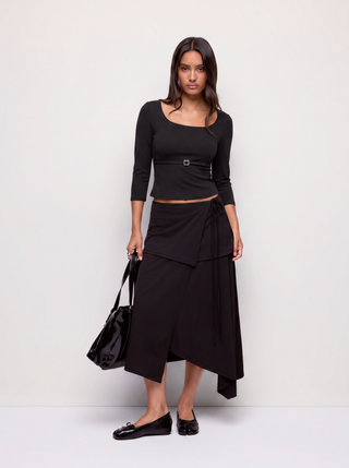 High Stretch Scoop Neck Middle Sleeve Metal Detail Slim Top With Belt