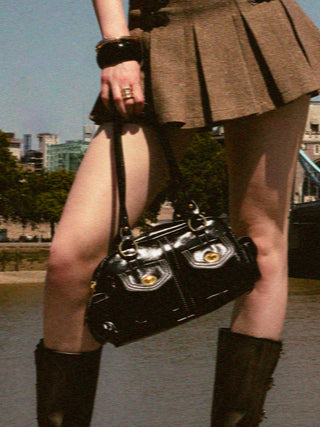MULTI POCKET SHOULDER BAG