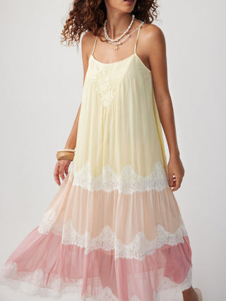 Textured Chiffon Colorblock Square Neck Lace Panel Oversized Flared Maxi Dress