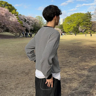 Bordered two-tone knit