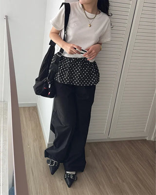 Cropped half-sleeve T-shirt