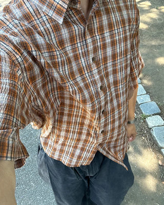 Checkered short-sleeved T-shirt