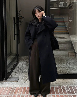 Basic slacks with pleats