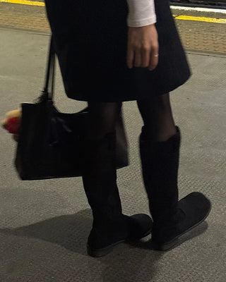 Leather tote bag