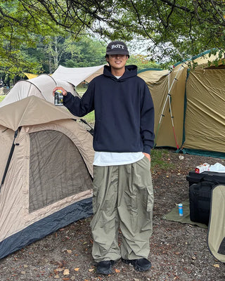 Side-tuck cargo pants
