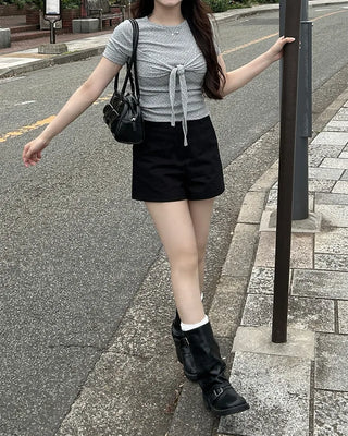 Button cotton shorts