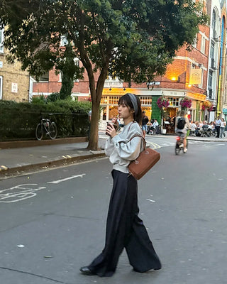 Balloon Cropped Sweatshirt
