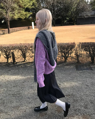 V-neck oversized knit