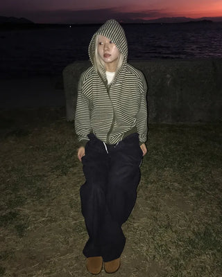 Corduroy wide-leg pants with elastic waistband