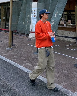 Curved cotton pants