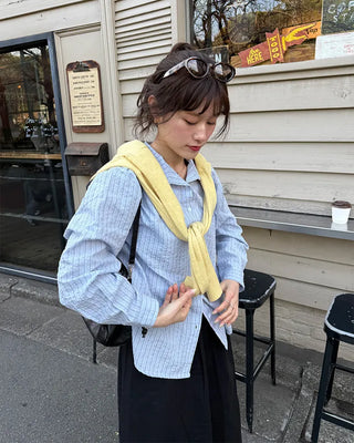 Striped pendant shirt