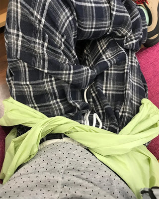 Drawstring coat hooded windbreaker