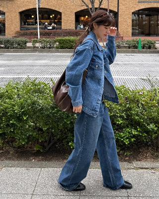 Oversized denim jacket