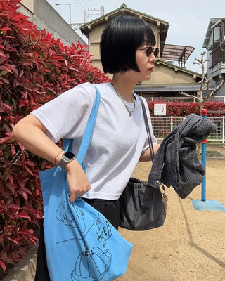 Basic semi-cropped T-shirt