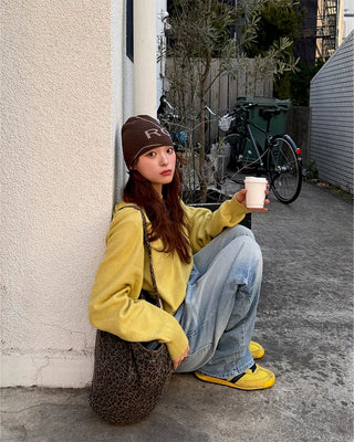Label Point Knit