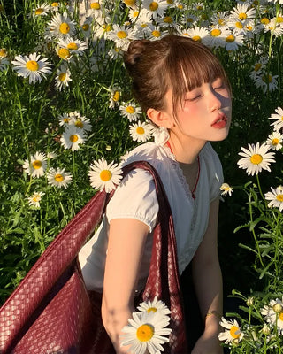 Weaving shoulder bag