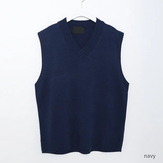 daily v neck vest