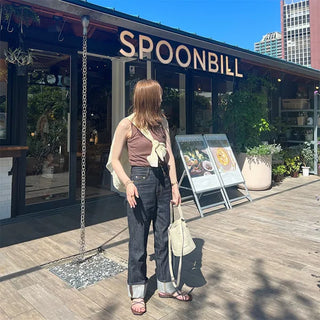 Rolled-up denim pants